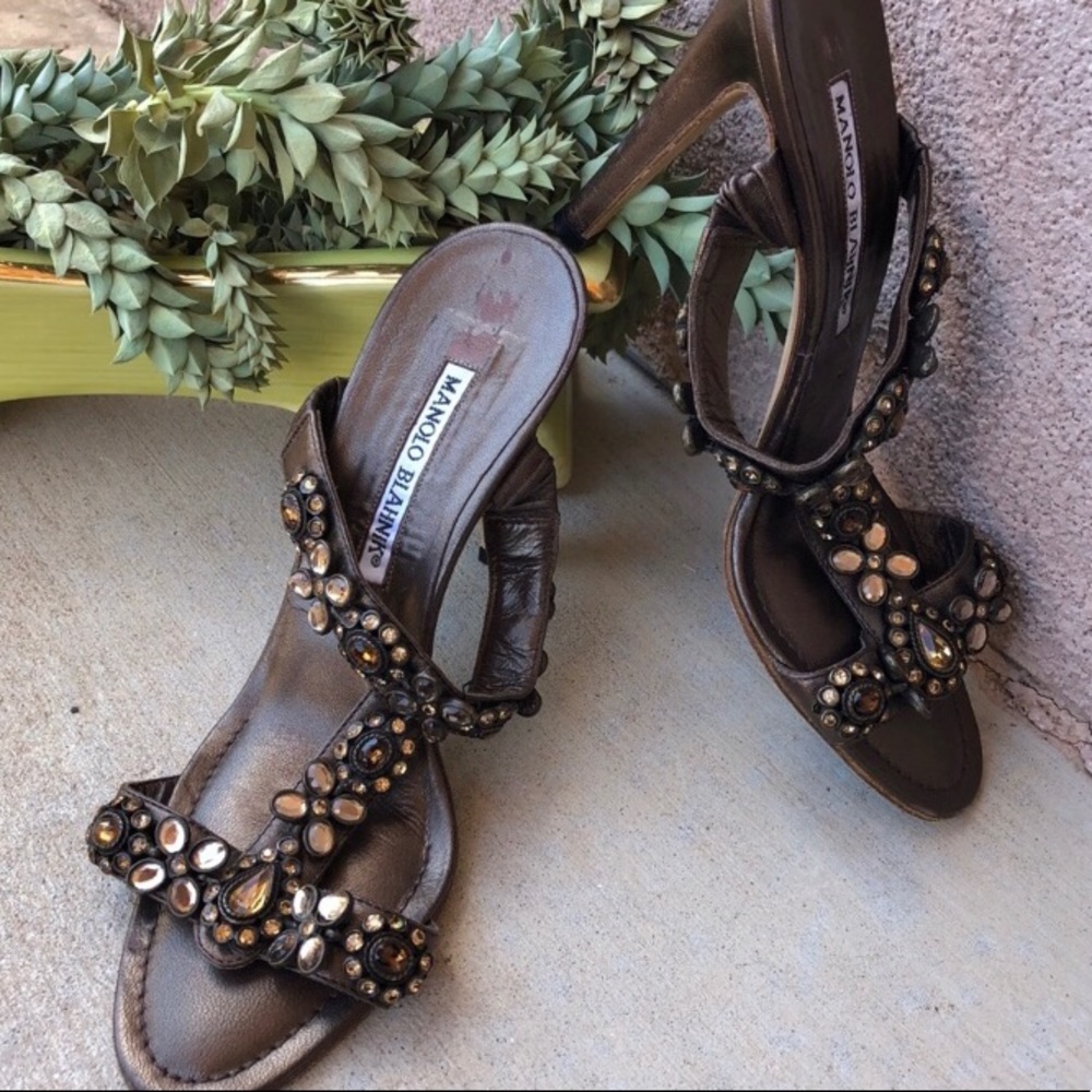 Jeweled Manolo Blahnik heels, 6.5